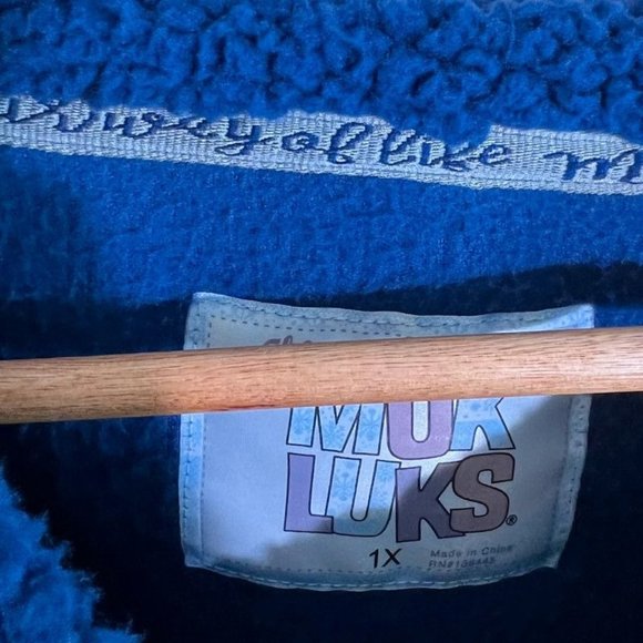 Muk Luks Chunky Blue Crew Neck Pullover Sweatshirt - Picture 11 of 11